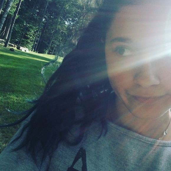 Meet your Posher, Lexi - Picture 1 of 1